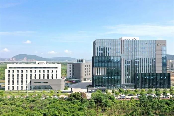 金湾智造!领跑3C智能影像设备市场